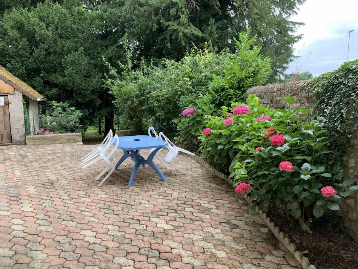 Meuble De Tourisme Dans Parc Arbore 1000m2 - Sejour-la-roche Eperon Appartement *